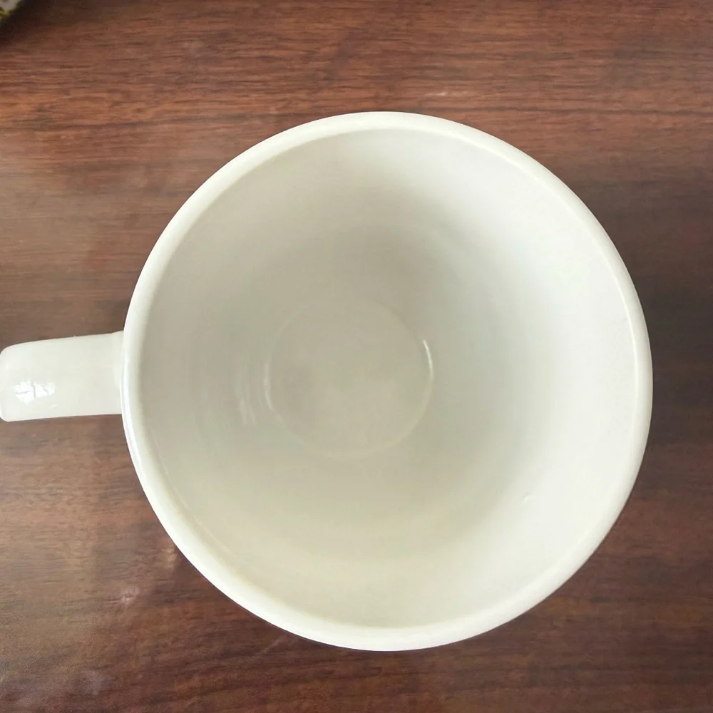 ☕️ Vintage White and Brown Mug ☕️ - Picture 3 of 4